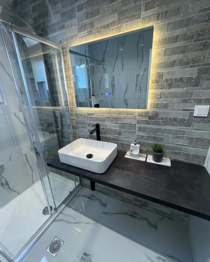 Euphoria Suites And Studios Сидарион Экстерьер фото